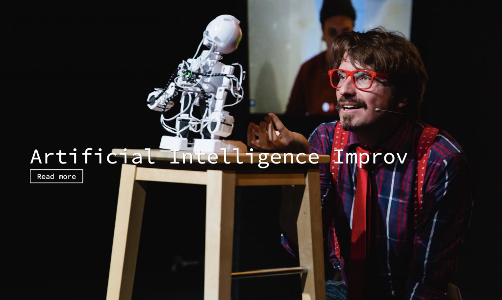 ロボットを交えての即興コメディ HumanMachine – Artificial Intelligence Improvisation